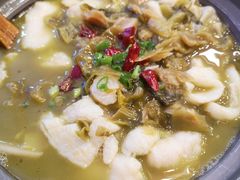 -周鱼小馆石锅酸菜鱼(活力汇店)