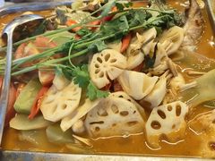 -后街佬·炭火鲜鱼杂(南城店)