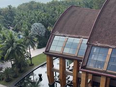 -三亚湾海居铂尔曼度假酒店