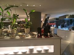 -上海滴水湖皇冠假日酒店