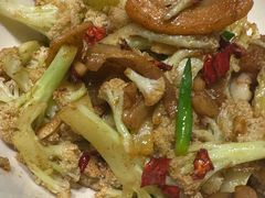 -绿草地·湘菜(7mall店)