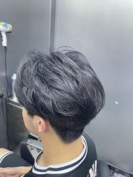 -米可造型烫发染发