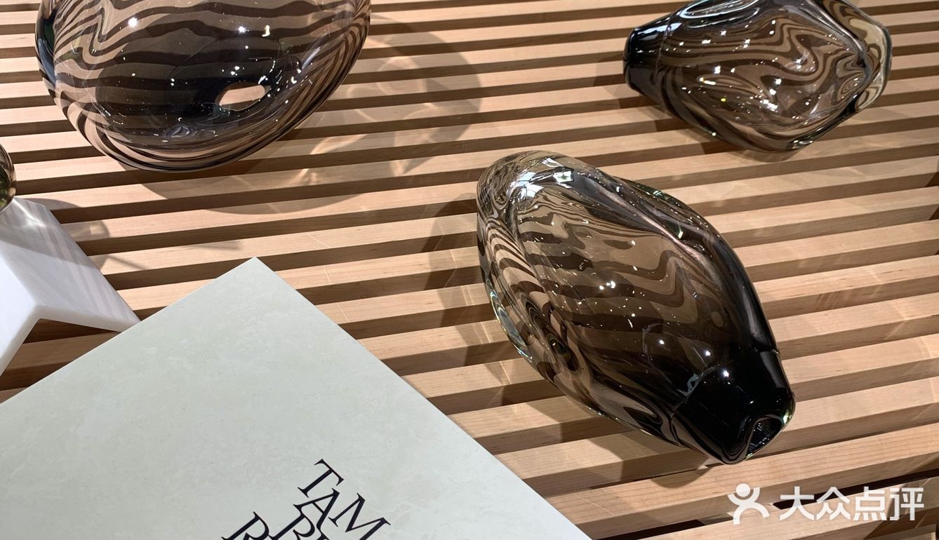 魔都探店｜这个未来世界也太酷了吧！快冲！