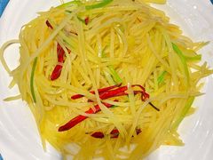 酸辣土豆丝-水岸小城故事(堤口路店)