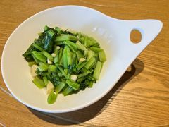 -头上红煨盐鸡·非遗院子餐厅