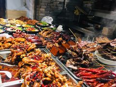 -八一路好吃街(雨田商务大厦店)