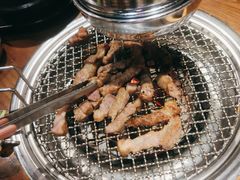 韩式腌猪王排-·缸桶屋·韩式牛肋条自助烤肉(西湖D11店)