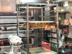 面包甜点陈列柜-老佛爷饼店