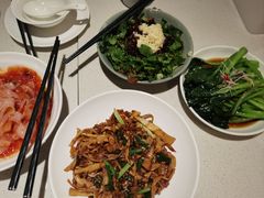-泉上·发现DISCOVERY ·黔菜餐厅(银海元隆广场店)