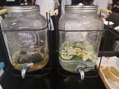 -老头儿油爆虾·知味杭州(爱琴海购物中心)