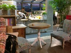 -HIGH FIVE哈福手工汉堡(桂林路店)