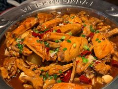-胖哥俩肉蟹煲(杭州大厦中央广场店)