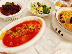 -品海楼·大连海胆锅贴馆(东港店)