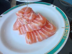 -怡豪大饭店·49楼旋转自助餐厅