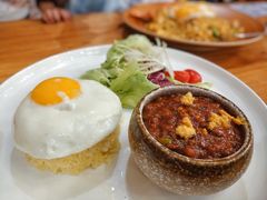 加泰尼亚牛肉饭-more than meow吴止猫主题餐厅(承德 中船汇店)