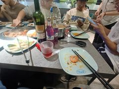 -金滏山烤肉·海鲜·火锅自助餐厅(襄阳万达店)