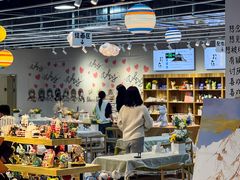 -郑在DIY·潮玩银饰绘画手作(中央大道旗舰店)
