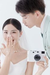 -蒙太奇婚纱摄影(万达店)