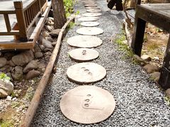 -林间山庄