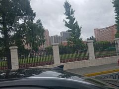 -上海外国语大学(虹口校区)