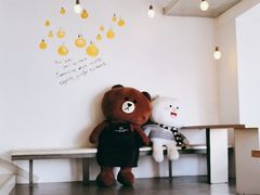 -顶东面包花园·生日蛋糕(世博店)