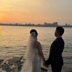 -雪中彩影婚纱摄影·微光艺术中心