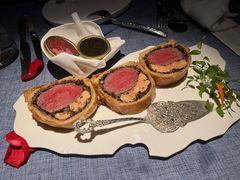 -弦月窗LUNETTE BY AMANDA(复兴路店)