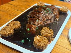 -苹果树下艺术餐厅(宋庄店)