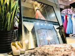 -圣霏亚礼服租赁·主持人服装租赁(上海静安总店)