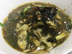 -明呈黄鱼面馆(斜土路店)