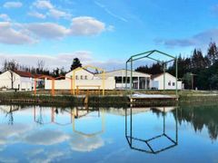 -前小桔亲子创意农场·草莓采摘·露营烧烤