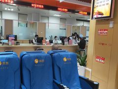 -西湖区行政服务中心之江分中心-停车场