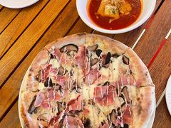 -城市大道红炉披萨烘焙坊