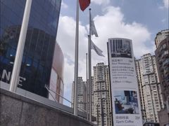 -上海龙之梦万丽酒店