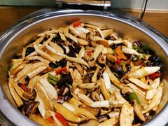 -感恩心素食馆(百世广场店)