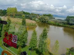 -七彩云南欢乐世界