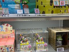 -泡泡玛特POPMART(蓝色港湾店)