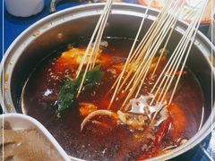 -马路边边串串香(苗栗路店)
