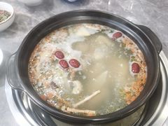 -濠轩阁特色生蚝火锅(水湾路店)