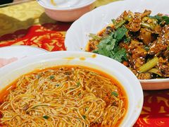 -柏合黄记豆腐皮饭店