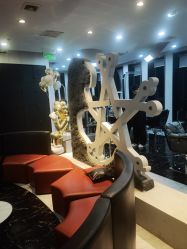 -TOP HAIR SALON