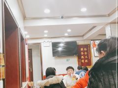 大堂-门框胡同百年卤煮(新街口店)