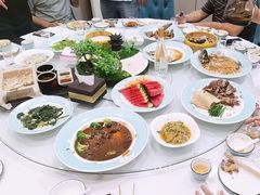 -大鸭梨烤鸭店(金顶街店)