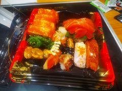-盒马鲜生(红莲店)