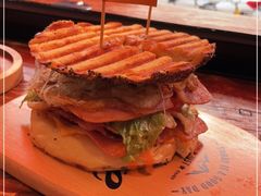 -Catch Bagel(芳草地店)