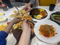 -汤姆家的牛排意面披萨(新城市广场店)