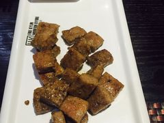 -HIHE Bistro·Oyster Bar(华熙live店)