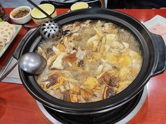 -菌之家·专业纯野生菌火锅·特色炒菌