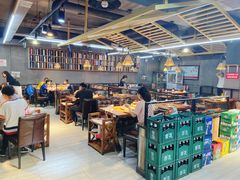 大堂-邵汇大虾(泉园一路店)