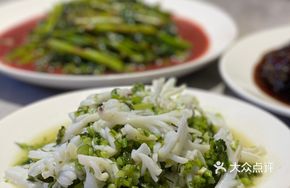 Snow Cabbage Squid Rolls